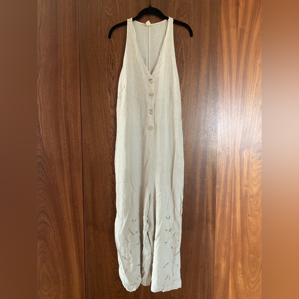 Marfinno Cream Sleeveless Jumpsuit